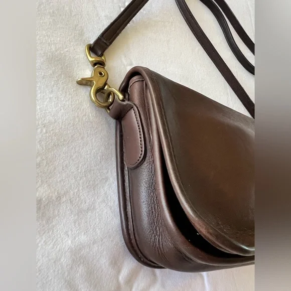 Vintage Coach Brown Leather Pocket Purse Shoulder Bag - Picture 10 of 14